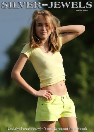 Silver-Jewels Evy - Yellow Shorts 1